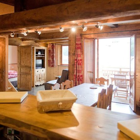 Chalet L'Aubepine Residence B&B Бессан Екстер'єр фото