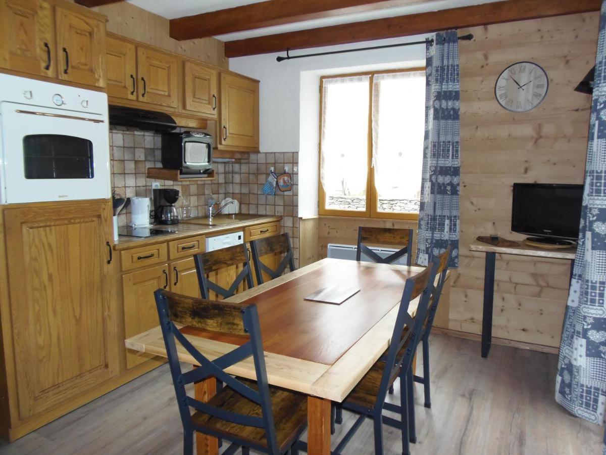 Chalet L'Aubepine Residence B&B Бессан Екстер'єр фото