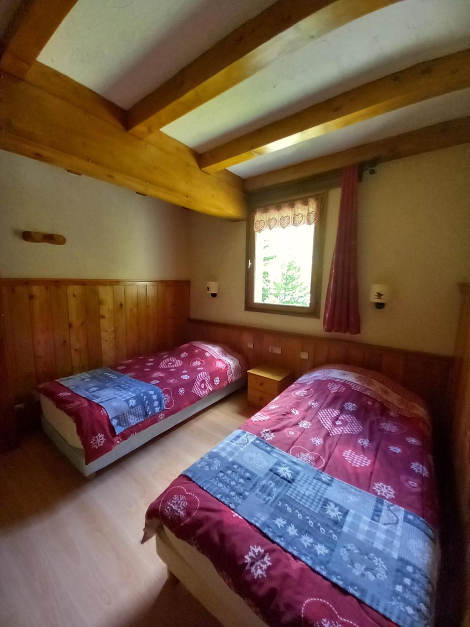 Chalet L'Aubepine Residence B&B Бессан Екстер'єр фото